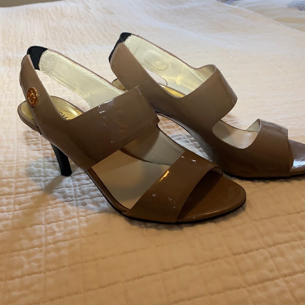 Michael Kors size 6 pre-loved slingback